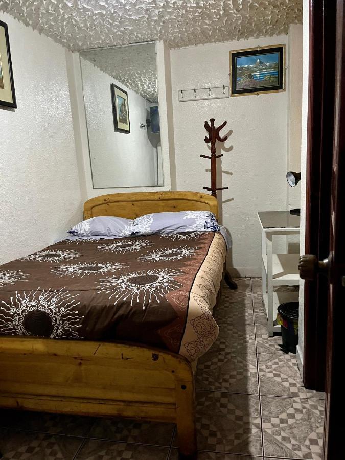 Hostal Carlos Luis Κίτο Εξωτερικό φωτογραφία