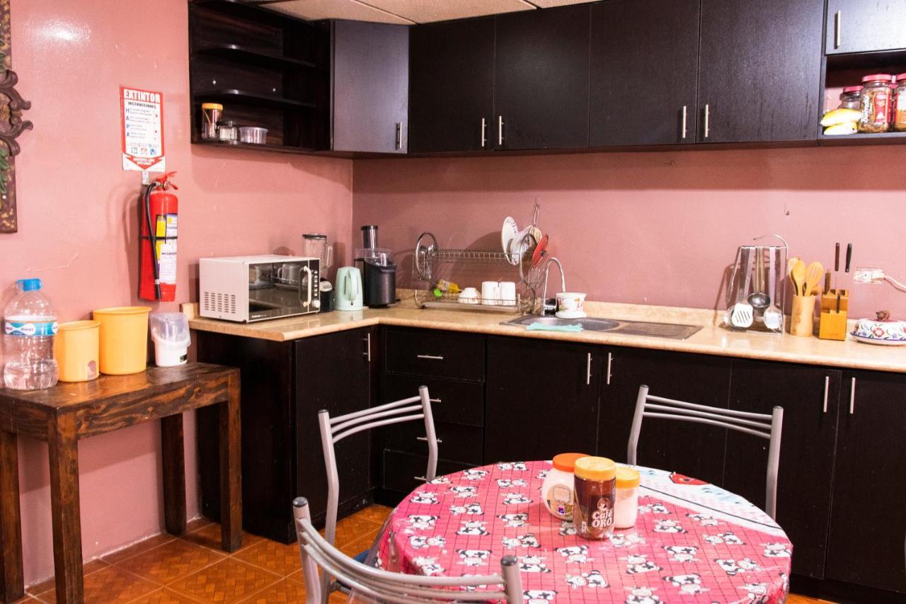 Hostal Carlos Luis Κίτο Εξωτερικό φωτογραφία