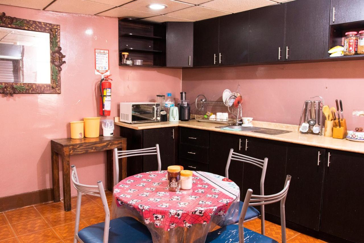 Hostal Carlos Luis Κίτο Εξωτερικό φωτογραφία