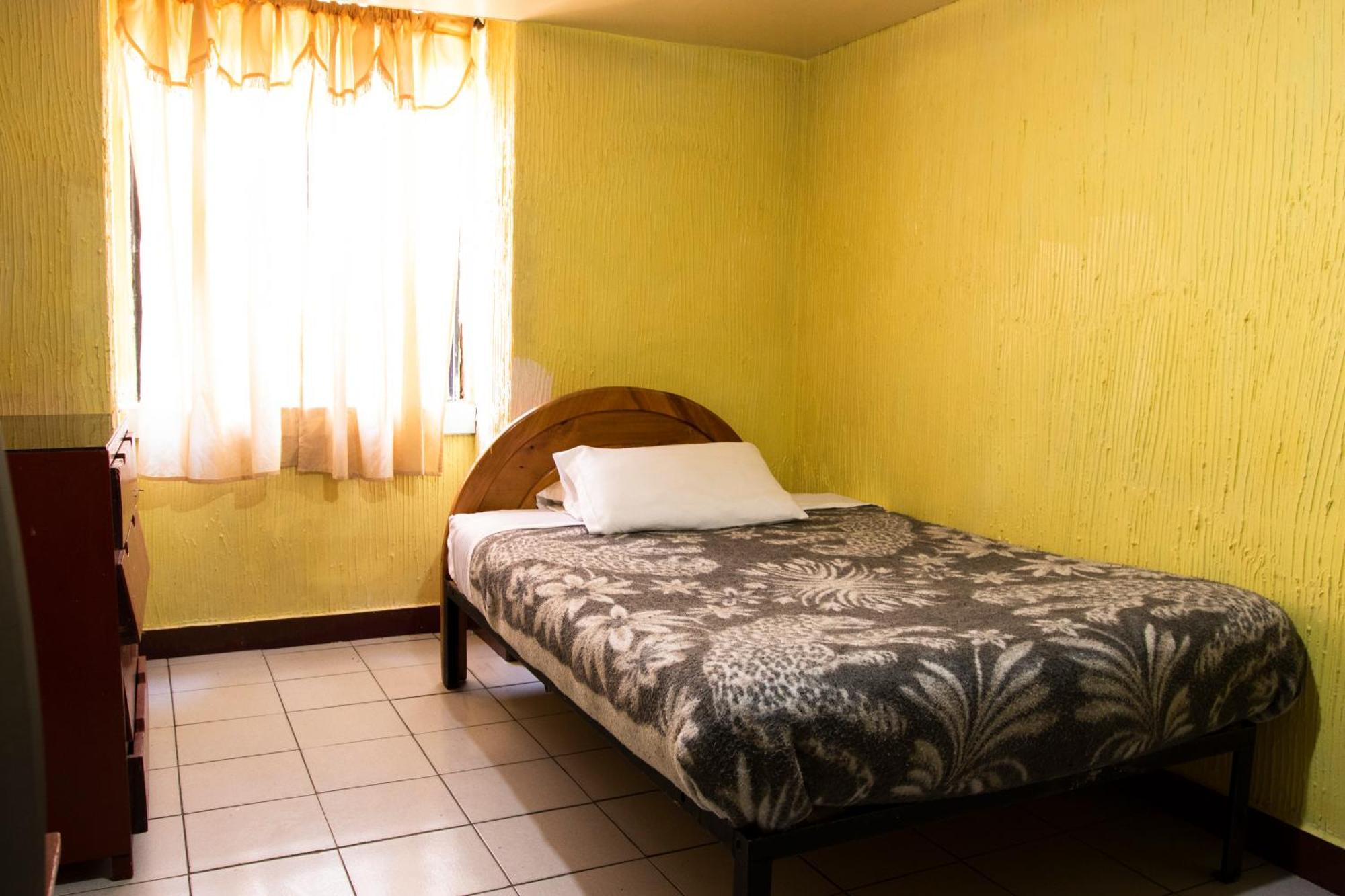 Hostal Carlos Luis Κίτο Εξωτερικό φωτογραφία