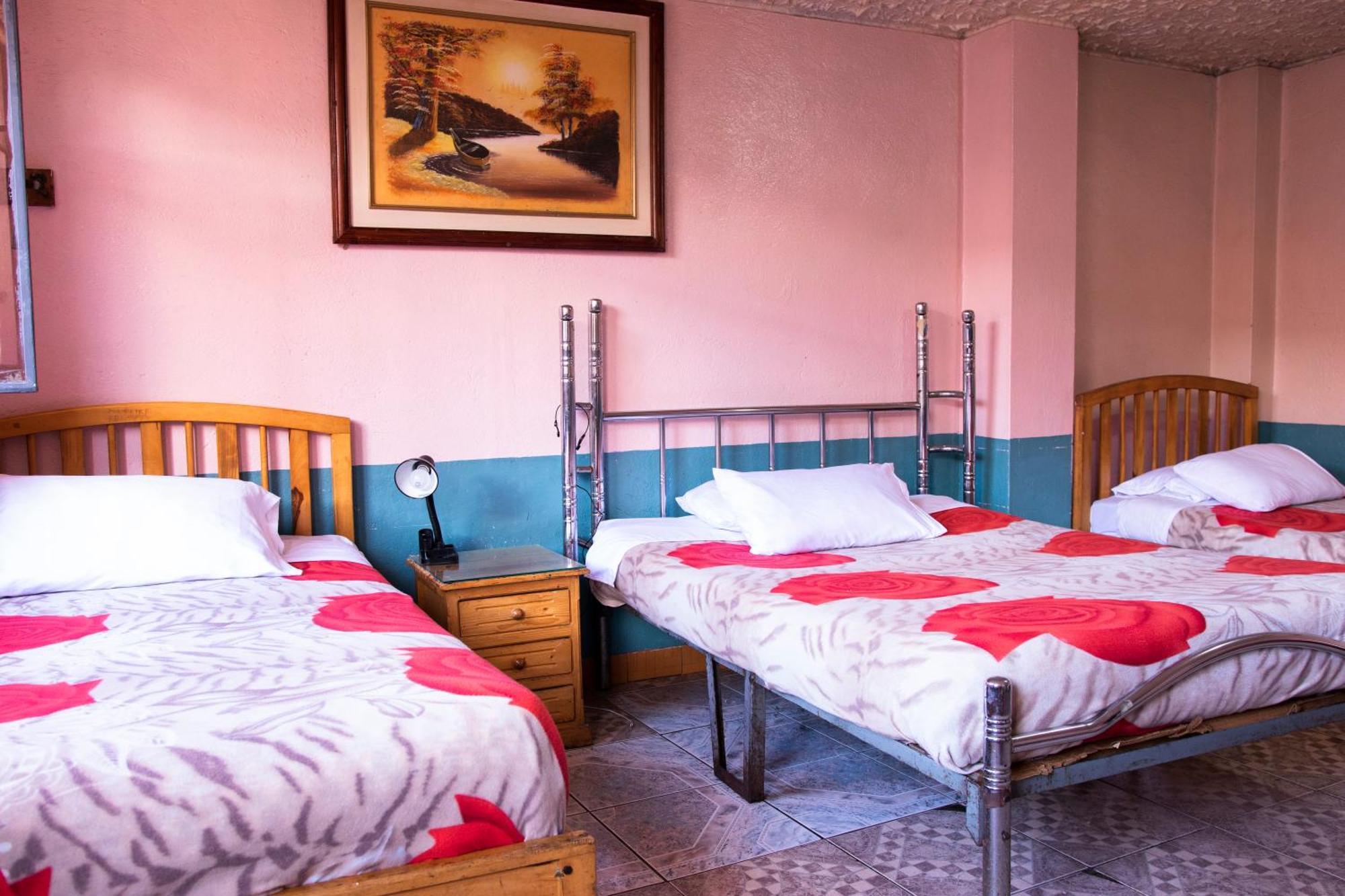 Hostal Carlos Luis Κίτο Εξωτερικό φωτογραφία